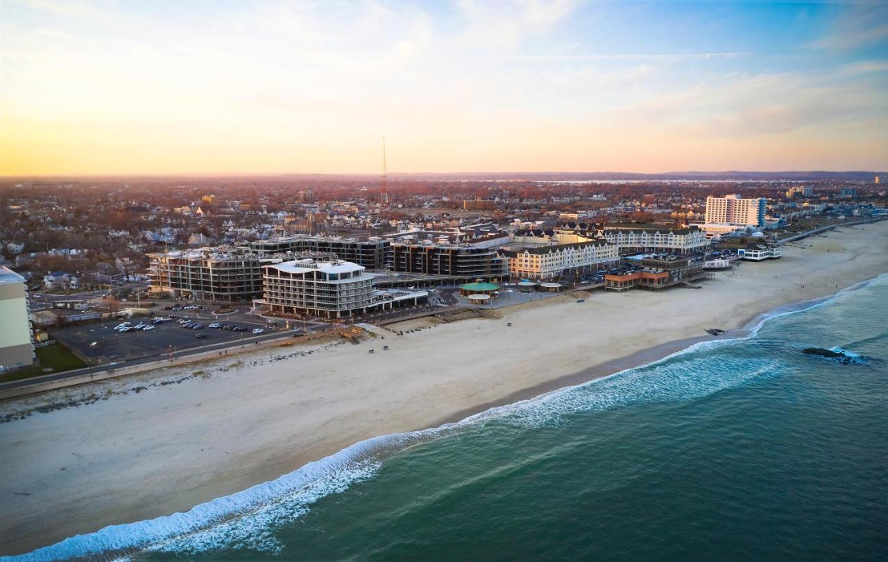 Wave Resort Long Branch Eksteriør billede
